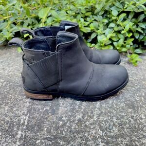 Sorel Emelie 1749291010 Boots Women's US 7.5 Black Leather Waterproof Chelsea